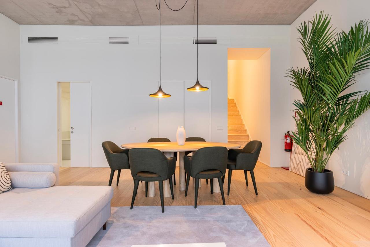 Hidden Pearl W/ Patio & Pool By Lovelystay Lisbona Esterno foto