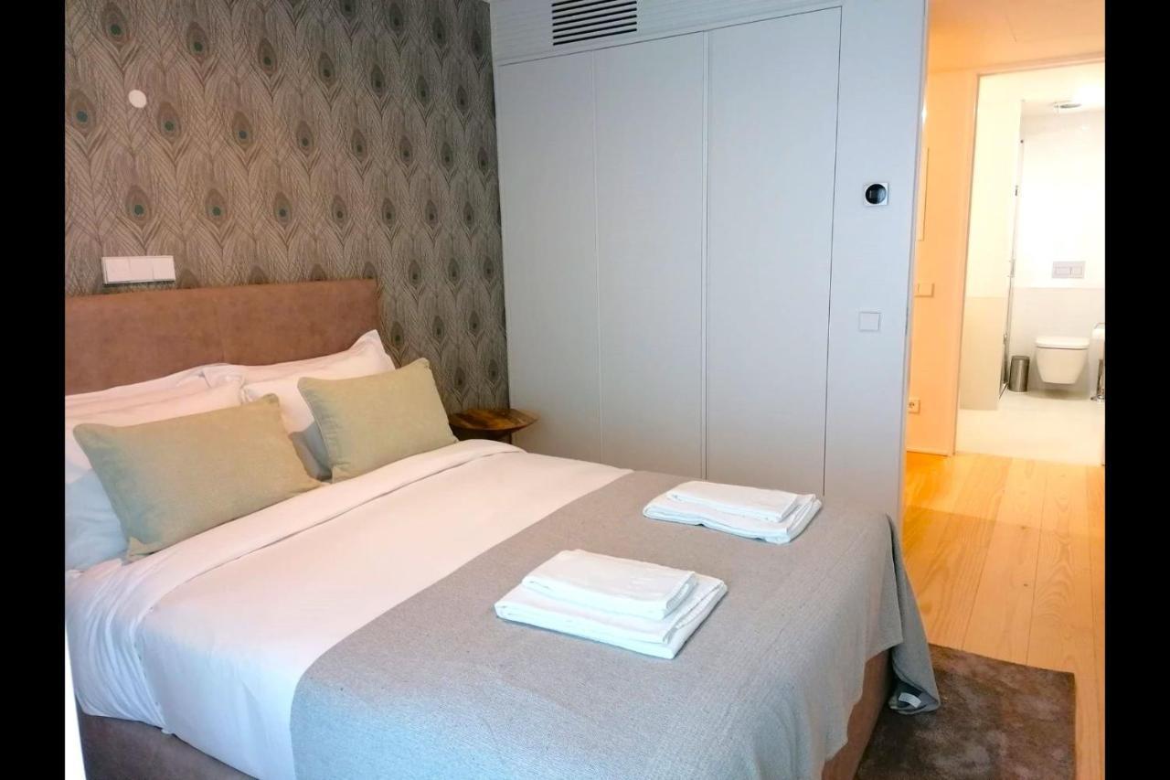 Hidden Pearl W/ Patio & Pool By Lovelystay Lisbona Esterno foto